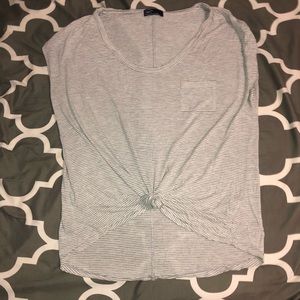 GAP tie but t-shirt.